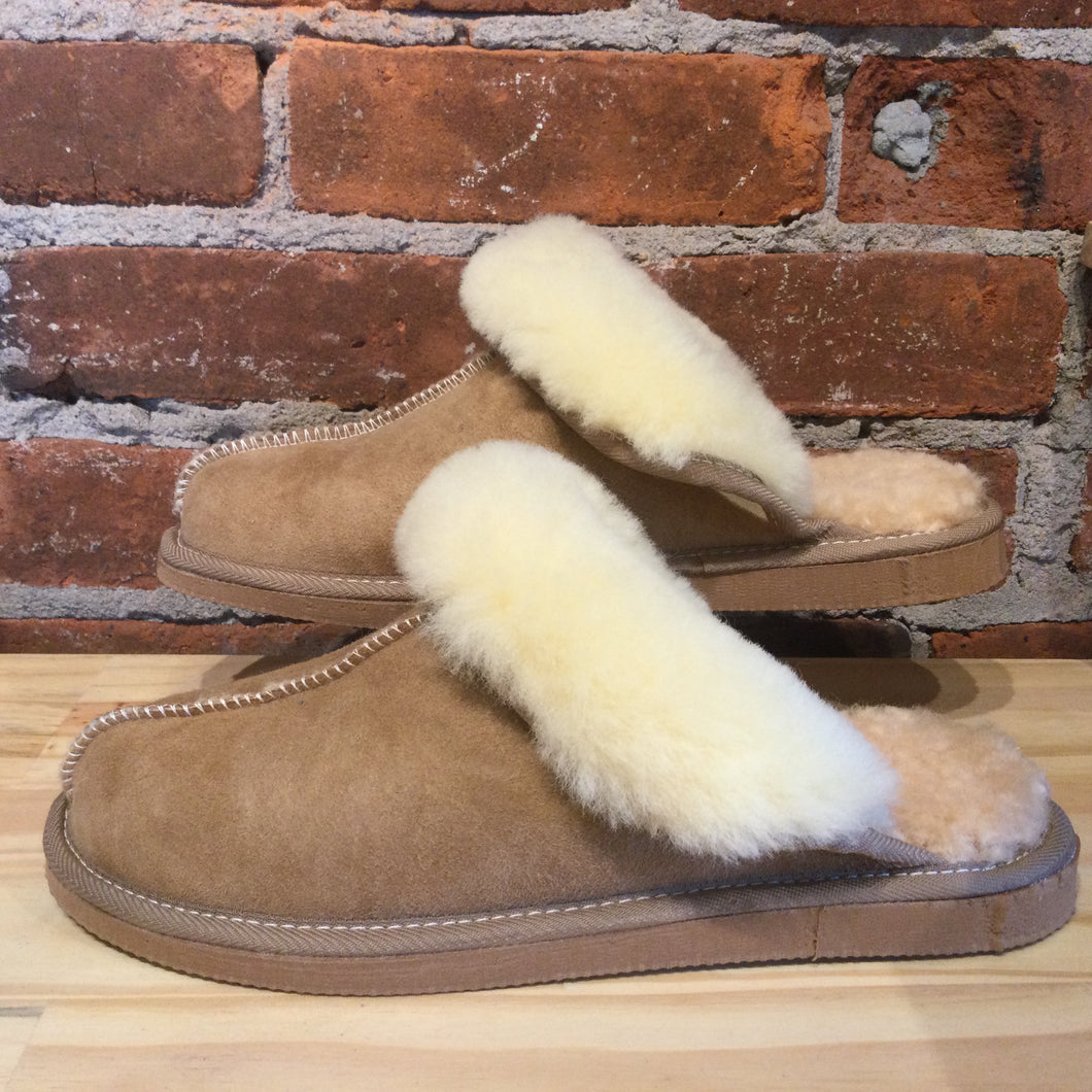 Van Buren Sheepskin Slippers