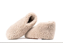 Light grey woollys